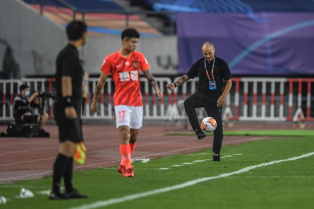 季前赛雷霆对阵雄鹿五名球员缺席